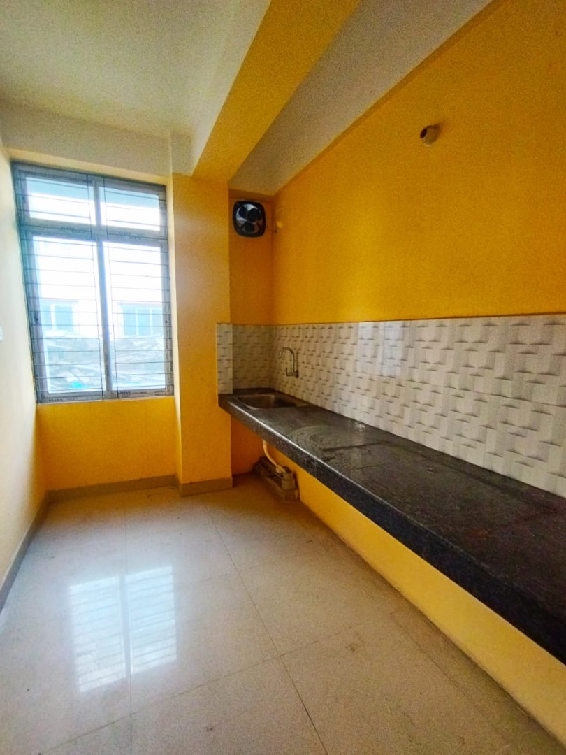 Unfurnished 3bhk in KK Handiqui Path, Mathura Nagar, Bormotoria, Guwahati, Assam, India for Rent